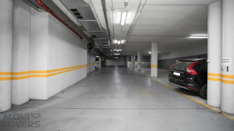 Garage - Garage in Central Salamanca