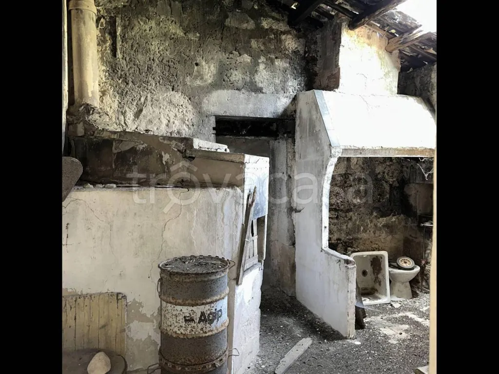 Kitchen - Historic Masseria with Pool near Ragusa