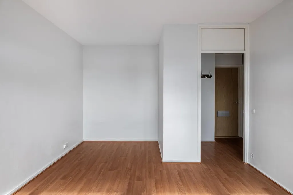 Toad - Apartment with Glazed Balcony in Vantaa