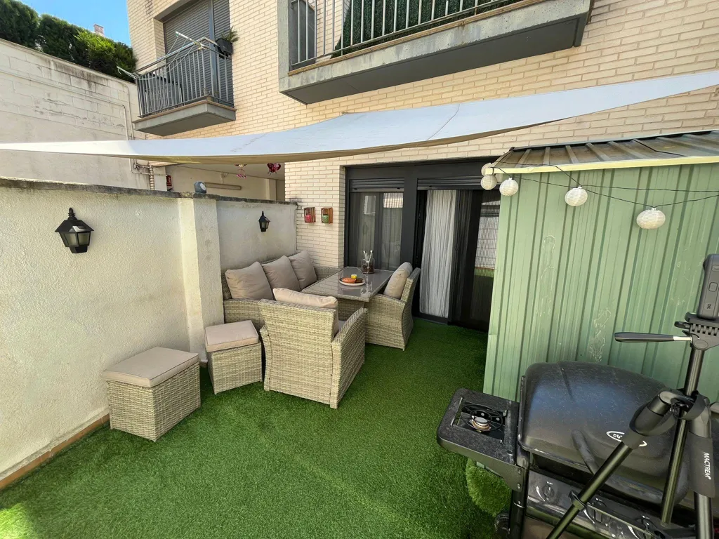 Terrasse - Ground Floor Flat with Terrace in Pallaresos, Tarragona