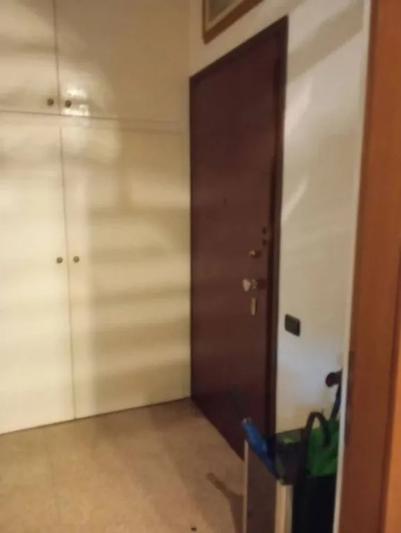 hallway_entrance