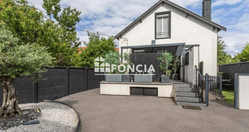 Välivaade - Two-Unit Property with Garden in Massy