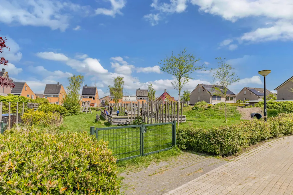 Jardin - Villa with Private Dock in Lemmer