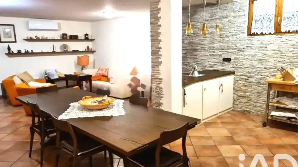 Salle à manger - Rustic Villa with Panoramic Balcony in Lanciano