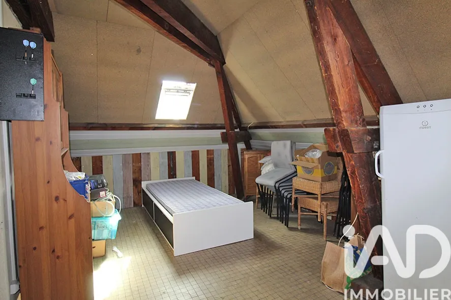 Pièces - Appartement Familial avec Grenier Aménageable au Centre de Lisieux
