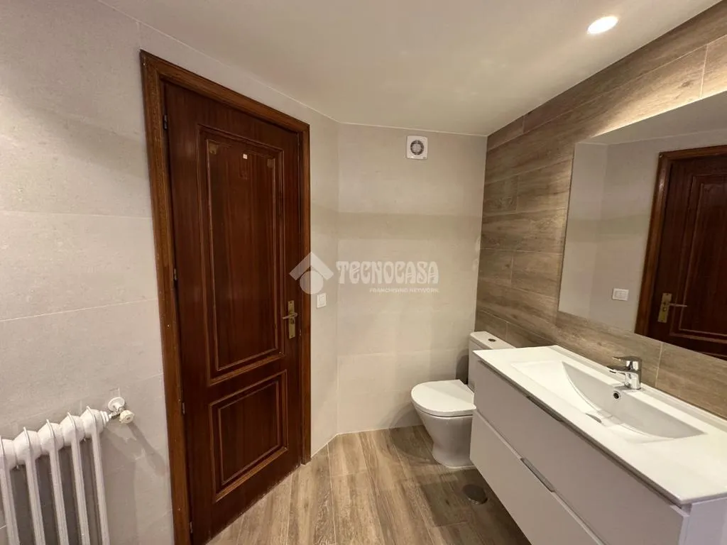 Vannitoad - Studio Flat with Central Heating in Chamberí