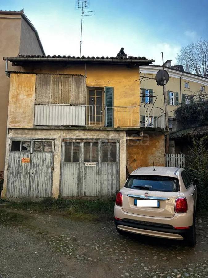 Välivaade - Independent House with Garden in Saluzzo Centre