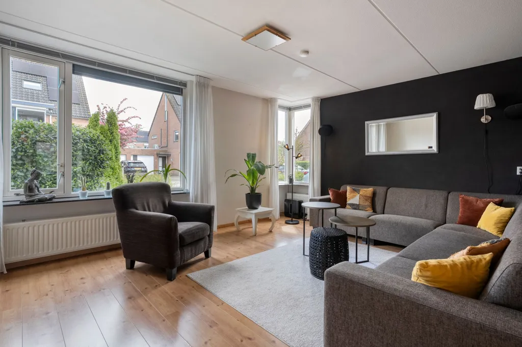 Elutuba - Two-Storey House with Garden in De Maten, Kampen