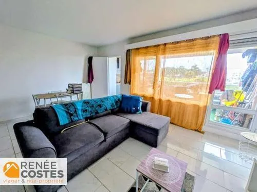 Living Room - City Centre Flat with Adour View in Dax