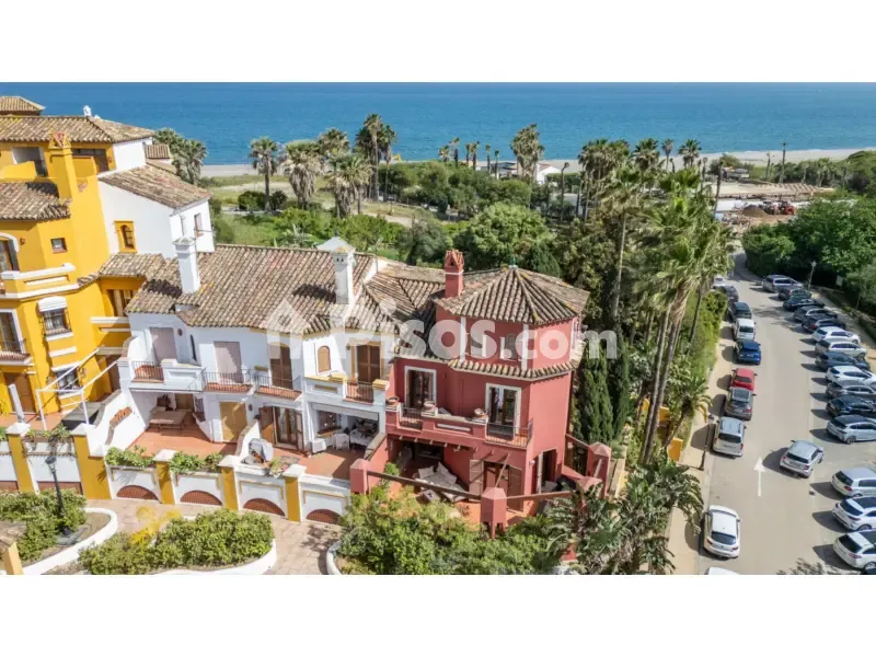 Außenansicht - Penthouse with Sea Access in La Alcaidesa