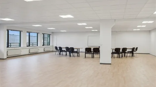 Salle à manger - Office Space with Secure Parking in Glostrup
