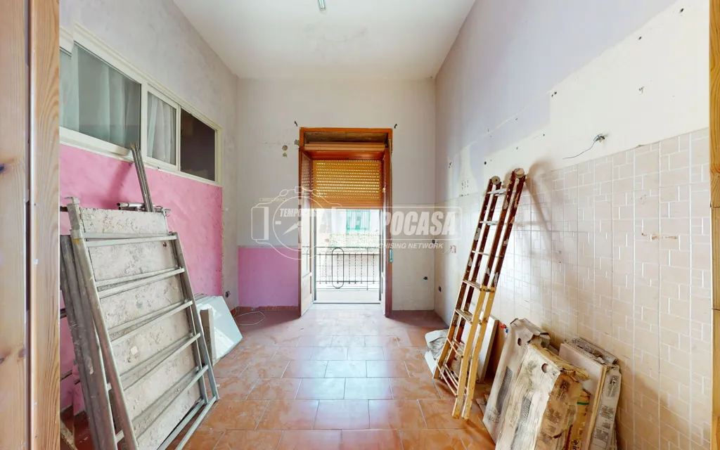 Ingresso - Bright Bilocale with Balcony in Afragola