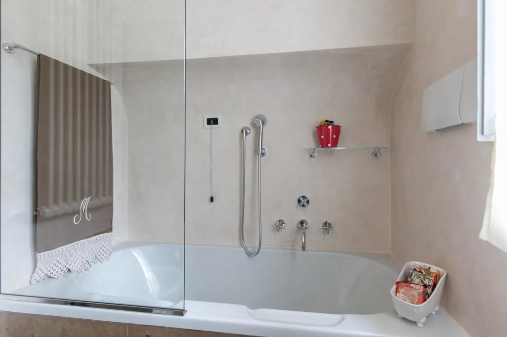 Salles de bain - Rustic Villa with Panoramic Sea View in San Giuliano Terme