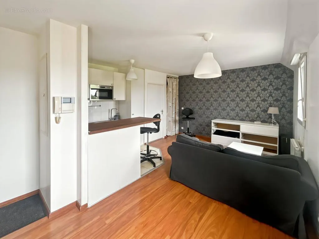 Soggiorno - Studio with Parking in Saint-Arnoult