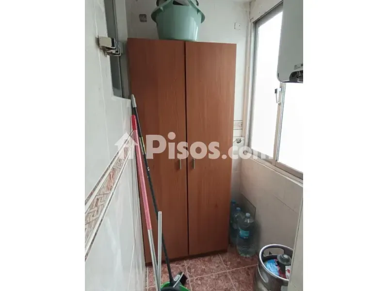 Lavanderia - Ample Ground Floor Flat with Patio in La Victoria