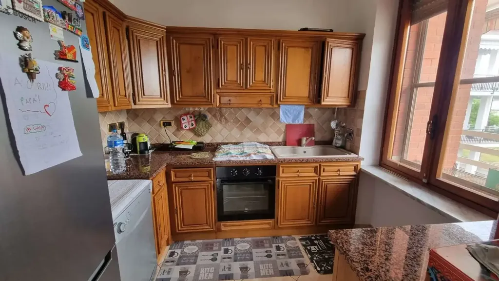 Cuisine - Rearfacing Apartment with Balcony in Foglizzo