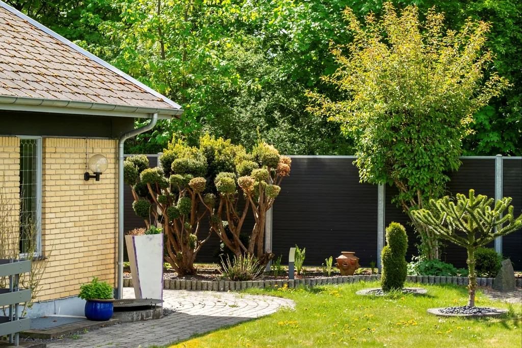 Jardin - Fenced Villa with Garden in Hillerød