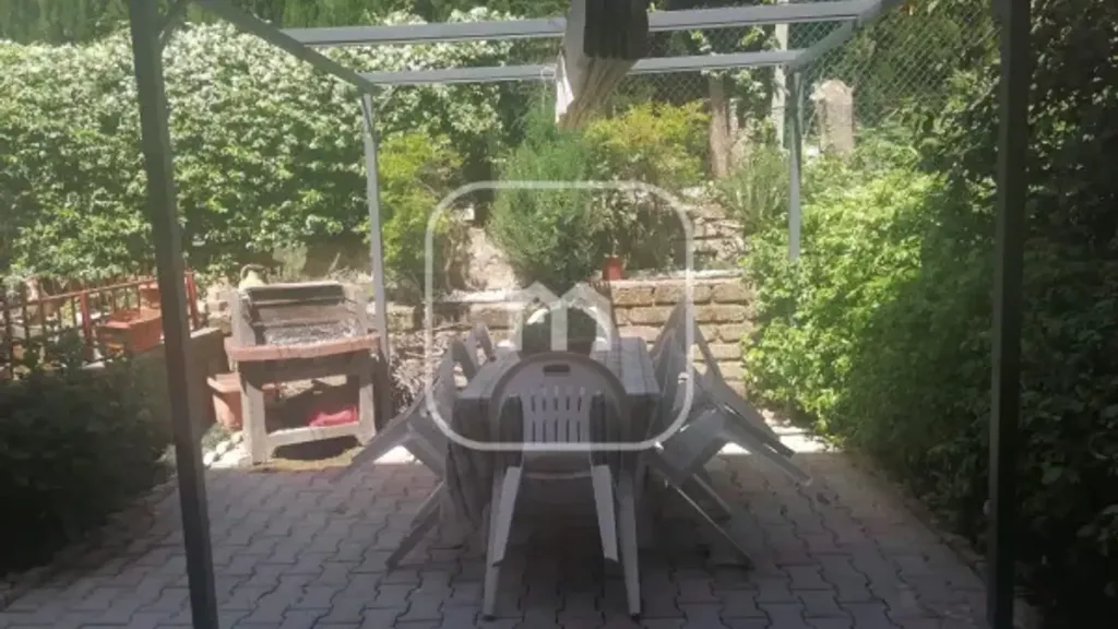 Terrasse - Rearranged Apartment with Garden in Colonna