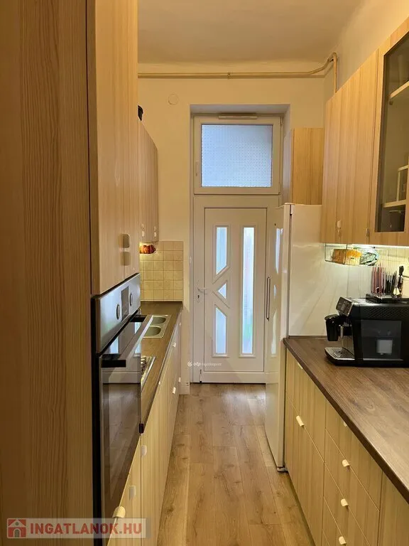 Köök - Apartment with Gallery near Orczy Park, Budapest