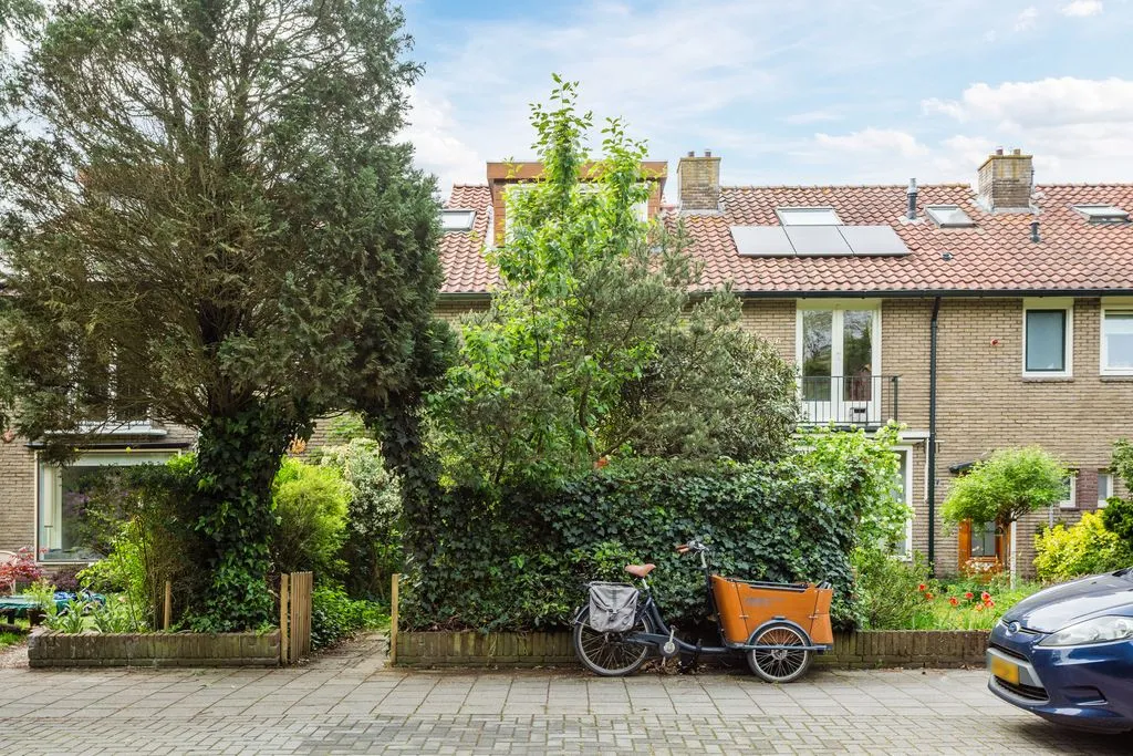 5-toaline maja asukohas Bussum