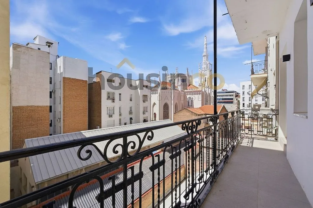 Balcon - Furnished Flat with Terrace in Salamanca