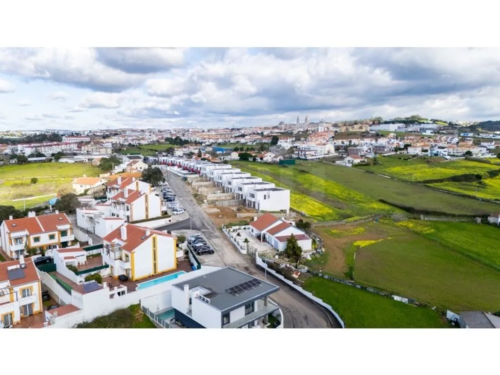 Vue aérienne - Contemporary House in Private Condo, Mafra