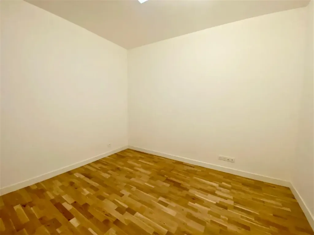 Toad - Renovated Flat in Arveyres Village Centre