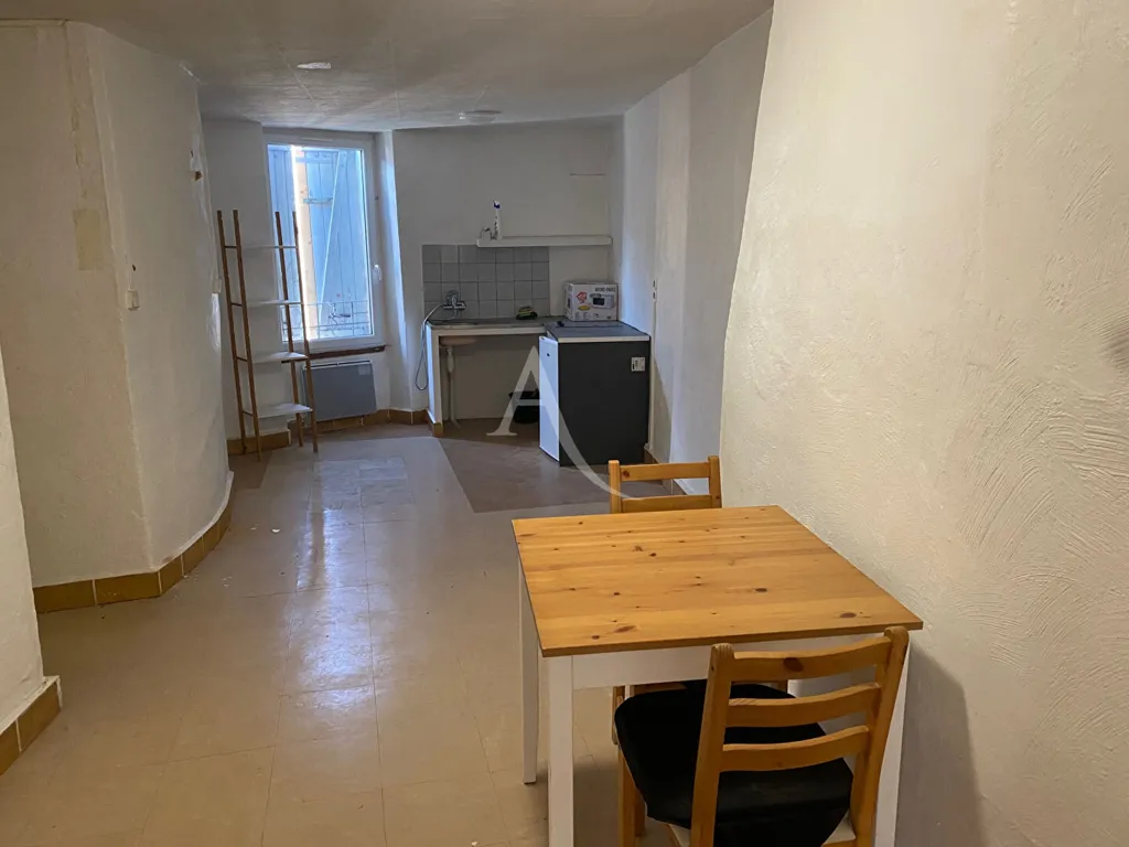 Söögituba - Furnished Flat with Balcony in Bédarieux