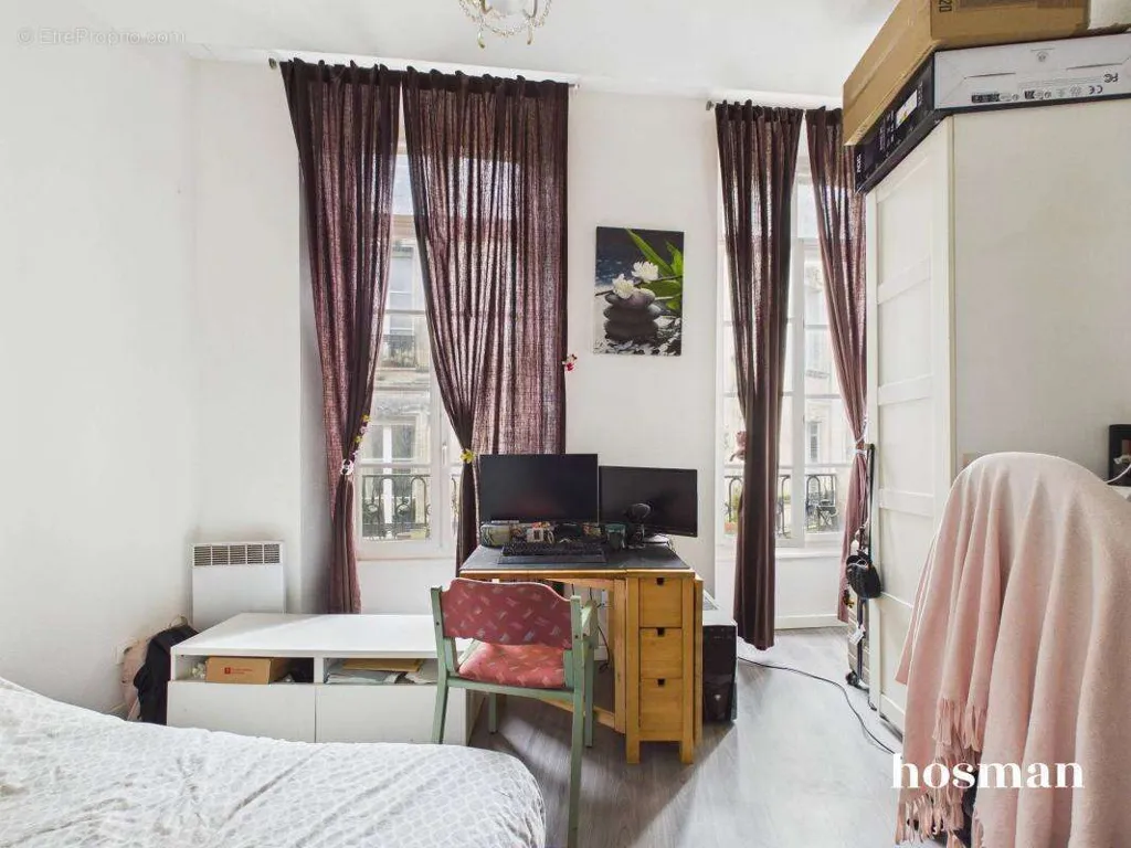 Bedrooms - 1-room apartment in Bordeaux