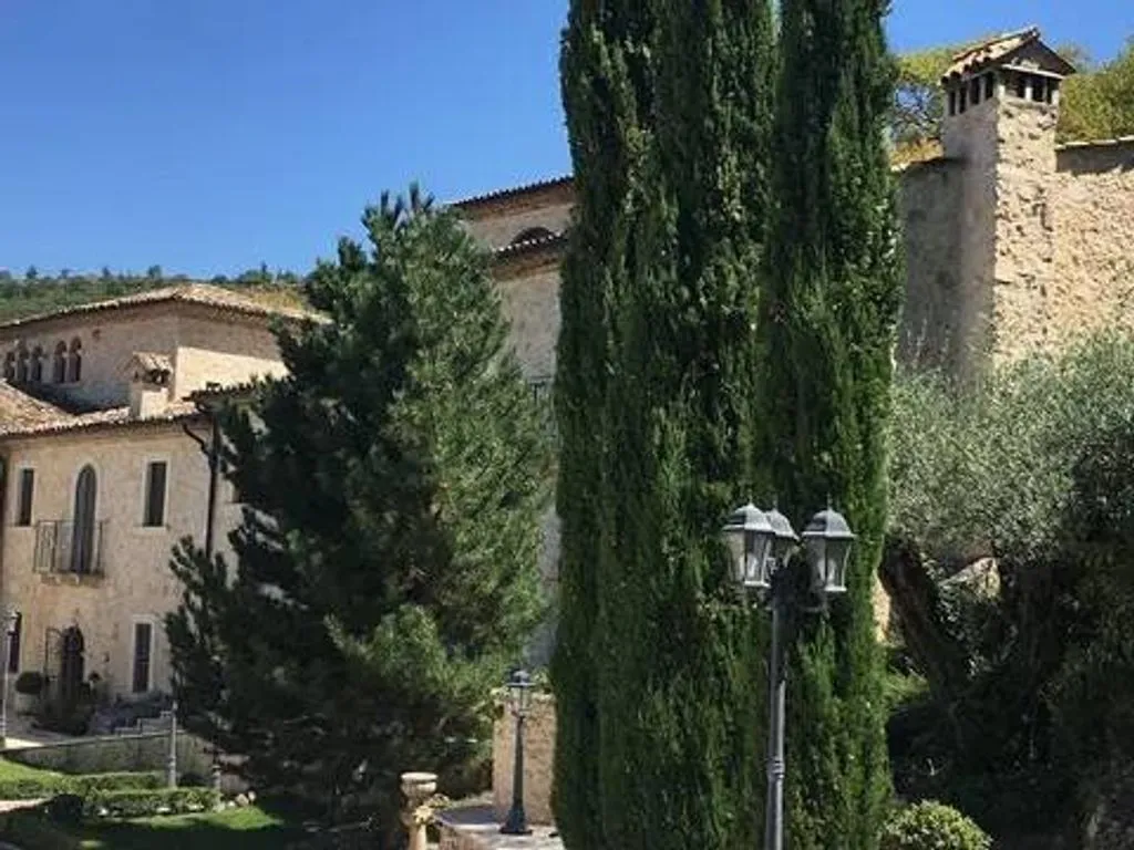 Välivaade - Luxury Villa with Pool in Lecce nei Marsi