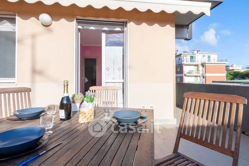 Rõdu - Rented Duplex with Terrace in Follonica