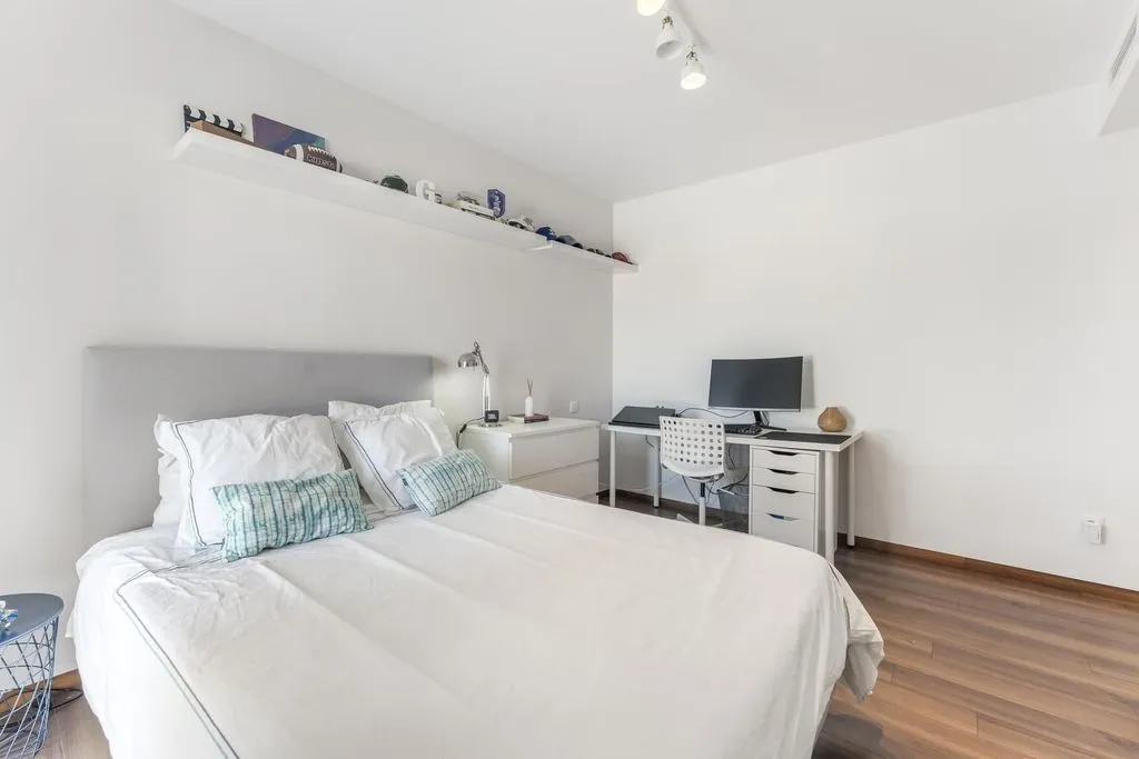 Magamistoad - Luxury Flat with City Views in Parede