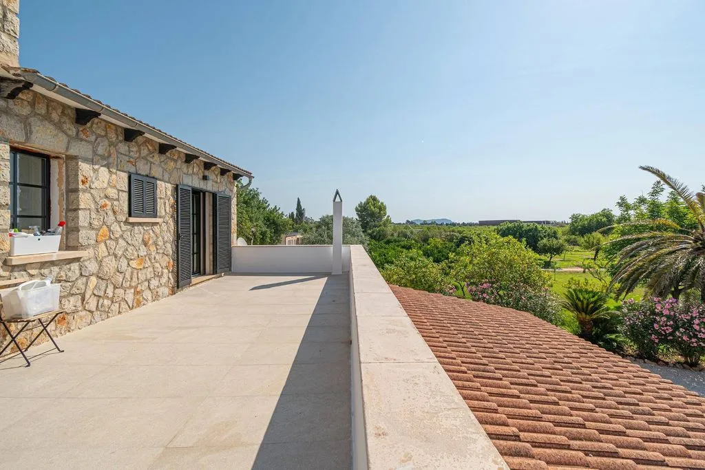Terrass - Luxury Farmhouse with Mountain Views in Binissalem