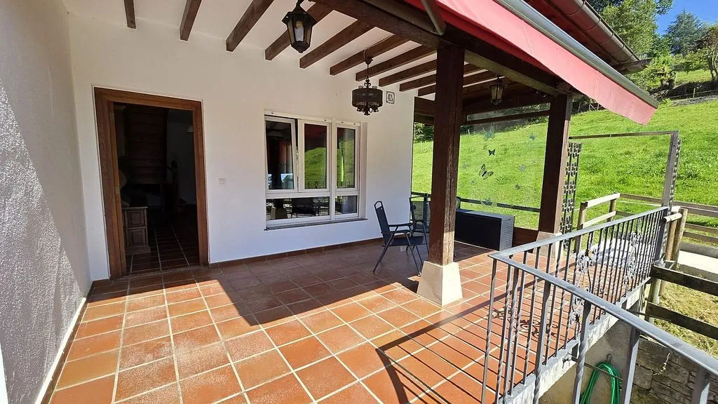 Terrass - Chalet with Terrace in Cóbreces
