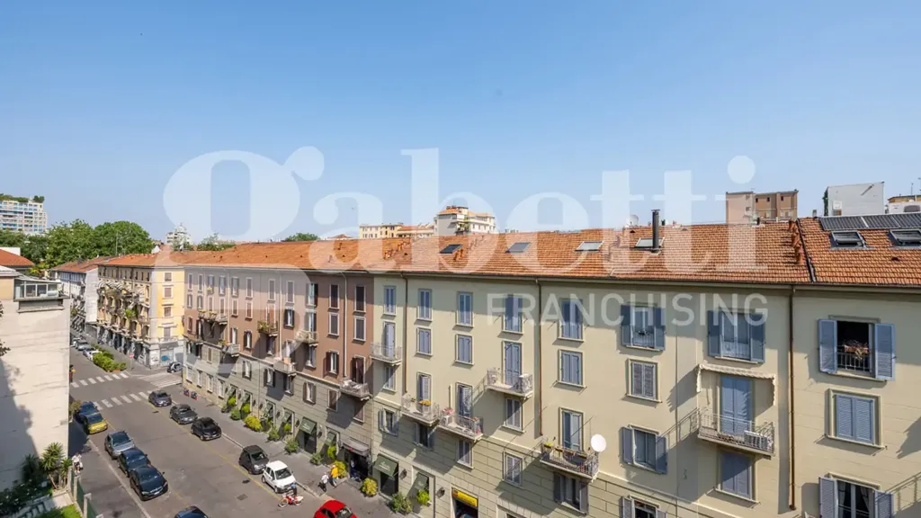 Esterno - Signorile Flat with Balcony in Milan