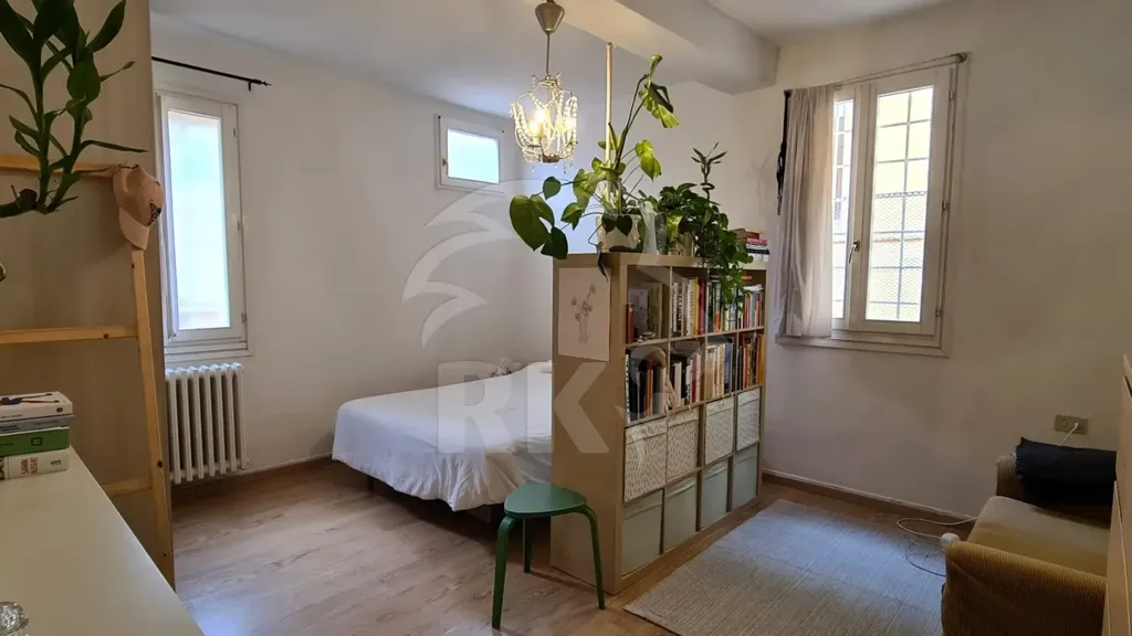 Chambres - Armed Bilocale in Bologna's Quadrilatero