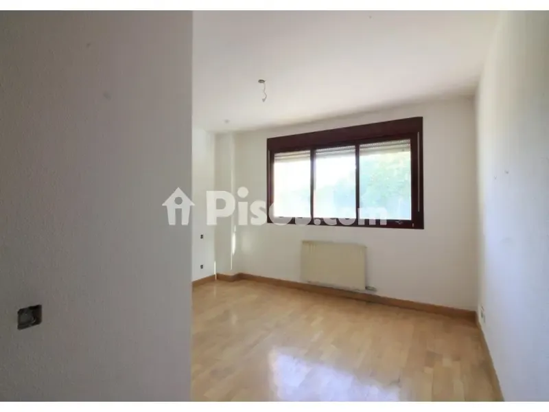 Toad - Apartment with Pool in Valdebernardo