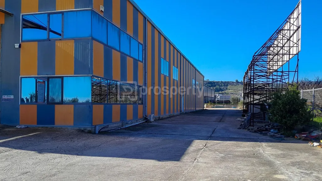 Välivaade - Industrial Warehouse in Arkouda, Kiato