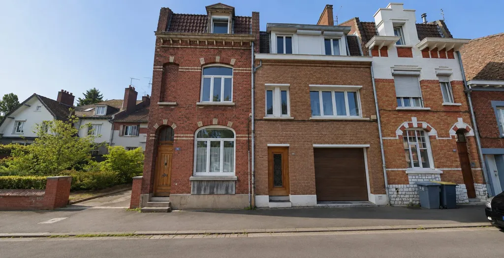 Välivaade - Family House with Patio in Roubaix