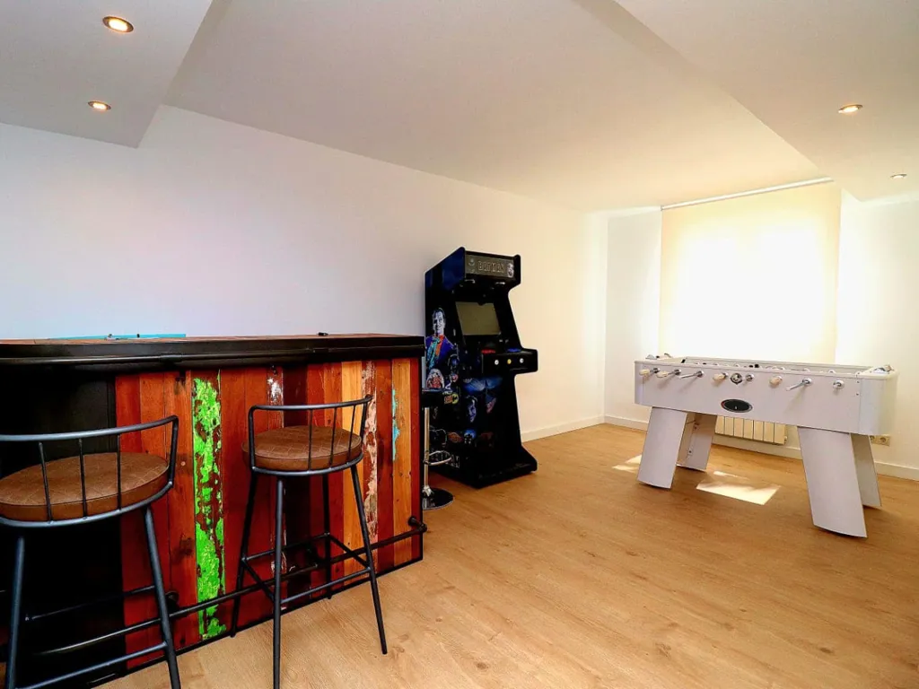 Rooms - Luxury Villa with Pool in Playas de Orihuela