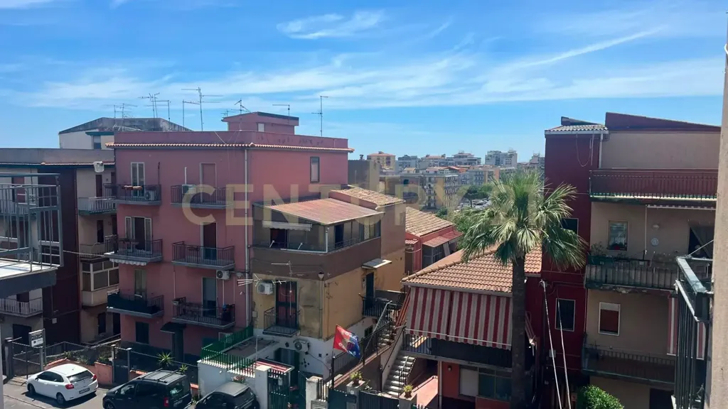Balcone - Bright Apartment with Balcony in Catania