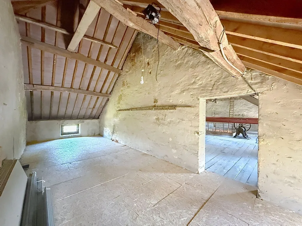 Pièces - Maison de Caractère avec Grange à Bossière, Mettet