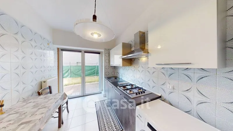 Cucina - Bright Trilocale with Private Courtyard in Grado