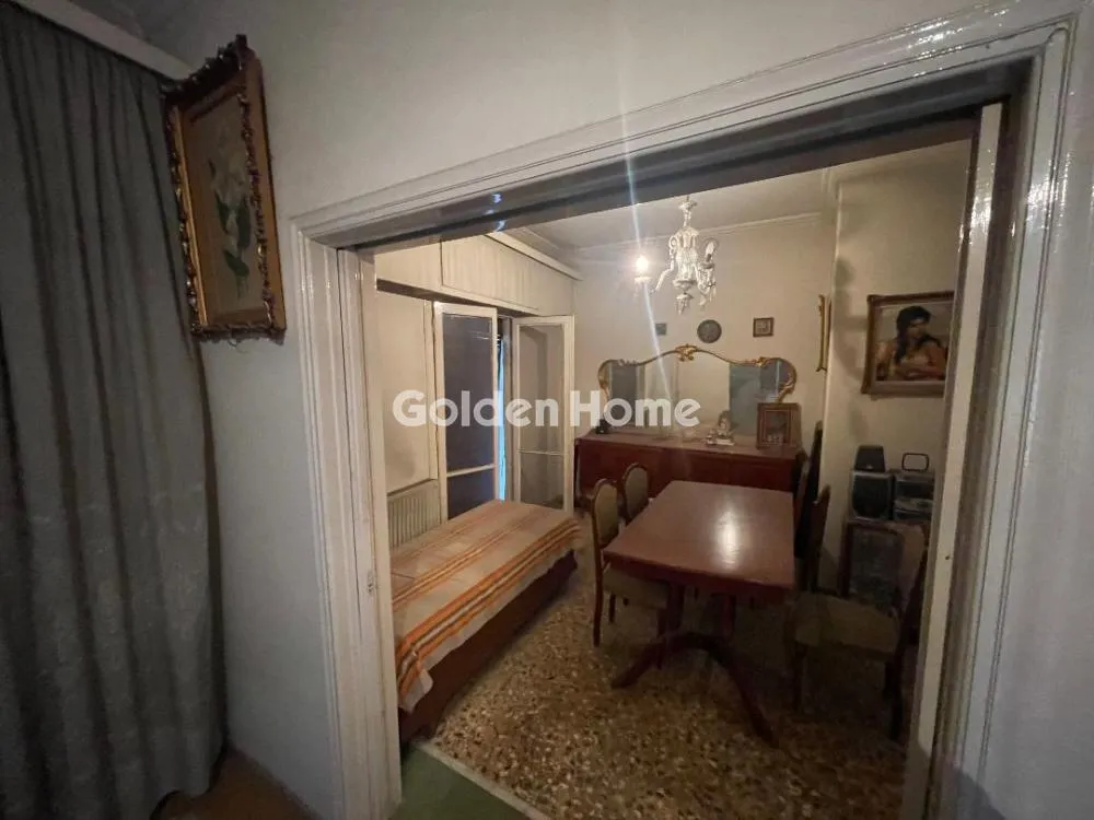 Elutuba - Two-Storey Apartment with Attic in Heraklion Centre