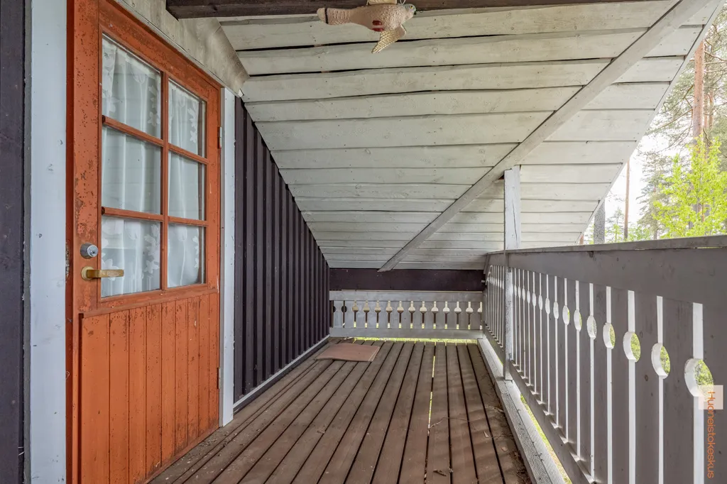 Balcone - Cottage with Private Lakefront in Pihtipudas