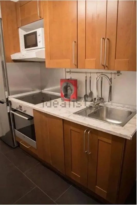 Cuisine - Furnished Flat with Green Setting in Argüelles
