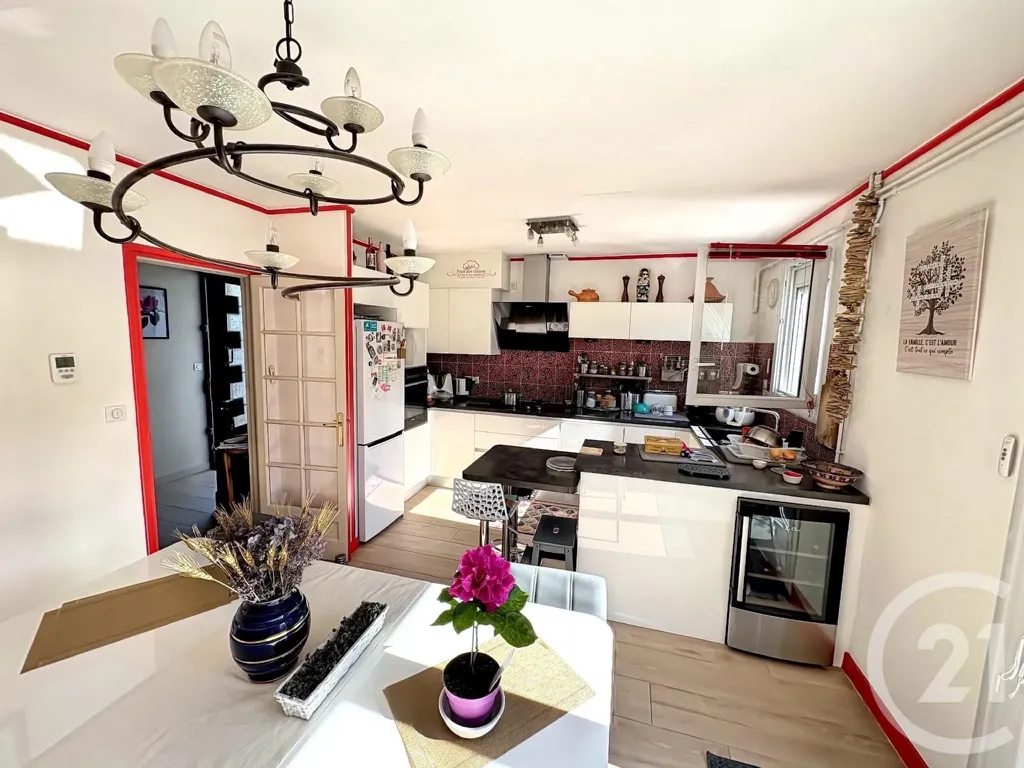Cuisine - Maison Rénovée avec Jardin à Blagnac