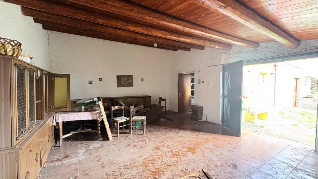 Söögituba - Rustic Property with Garden in Noto