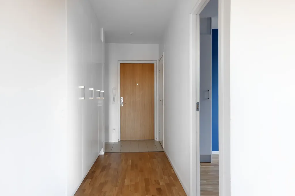 Entrée - Modern Flat with Pool in Södra Ladugårdsängen