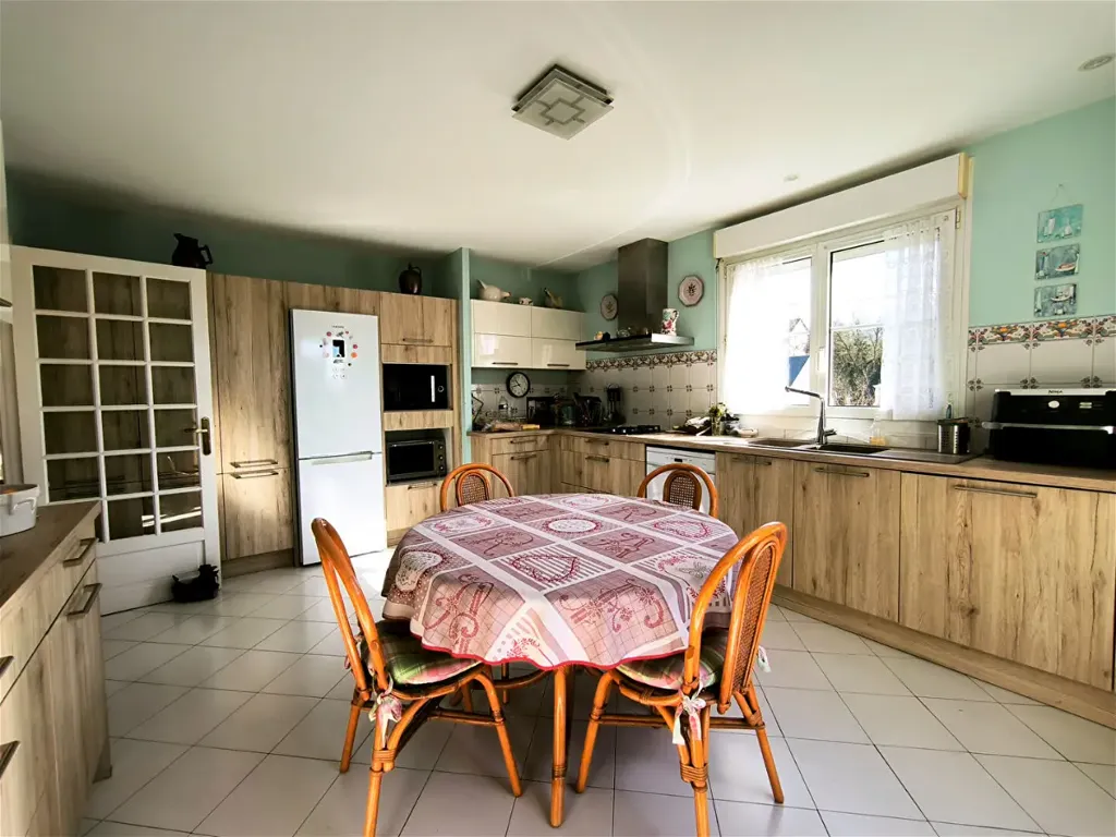 Salle à manger - Maison familiale avec bureau à Vouvray